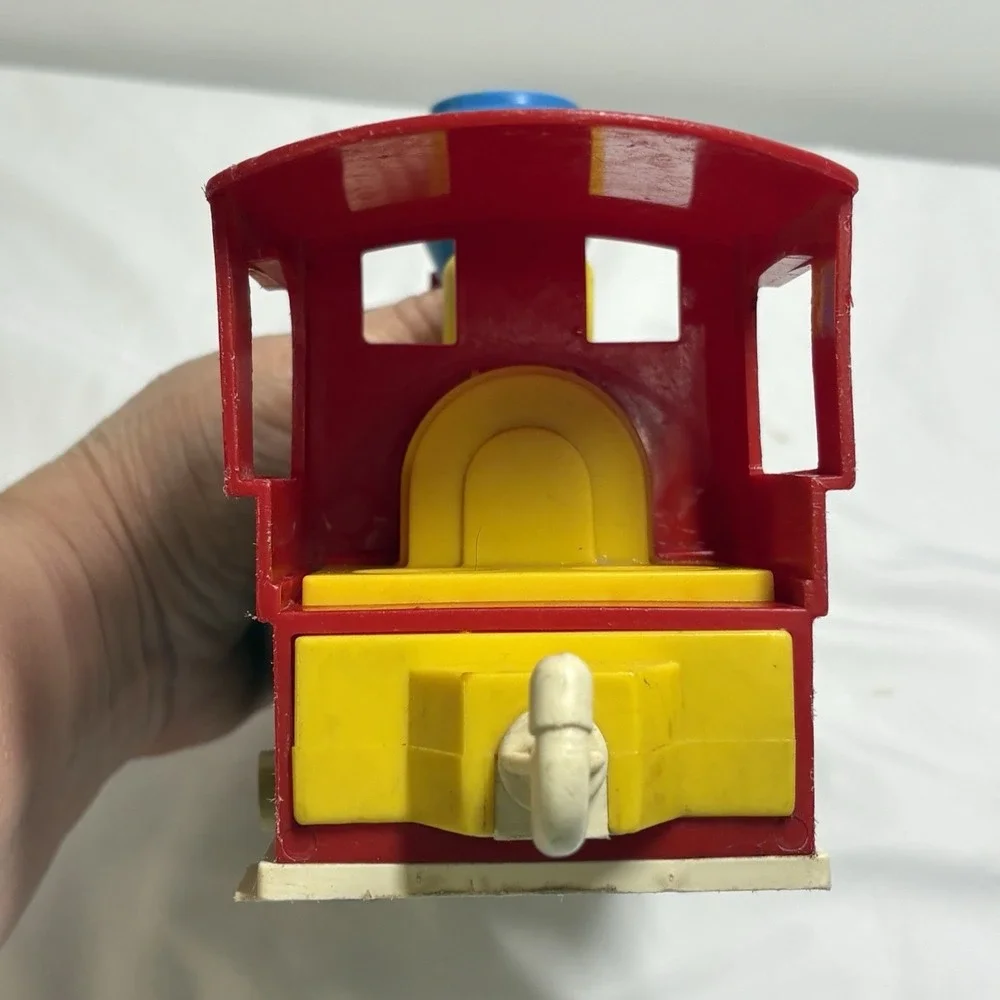 Vintage 1973 Fisher Price‎ Little People Circus Train Engine #991 Whistle Works